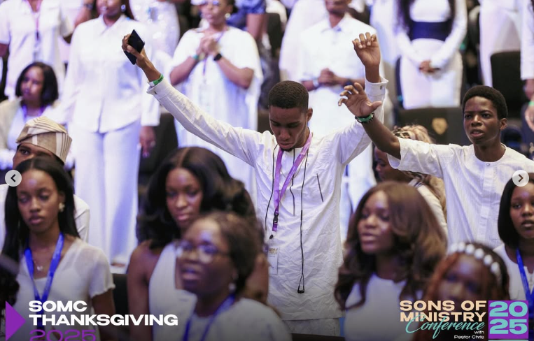 Thanksgiving Service Highlights